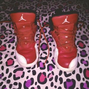12c Jordan retro shoes